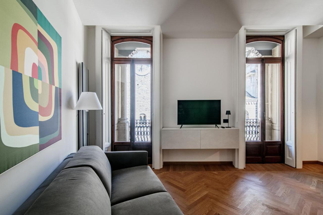 Apartamento Dome'S Charme - The House Of Travelers Como Exterior foto