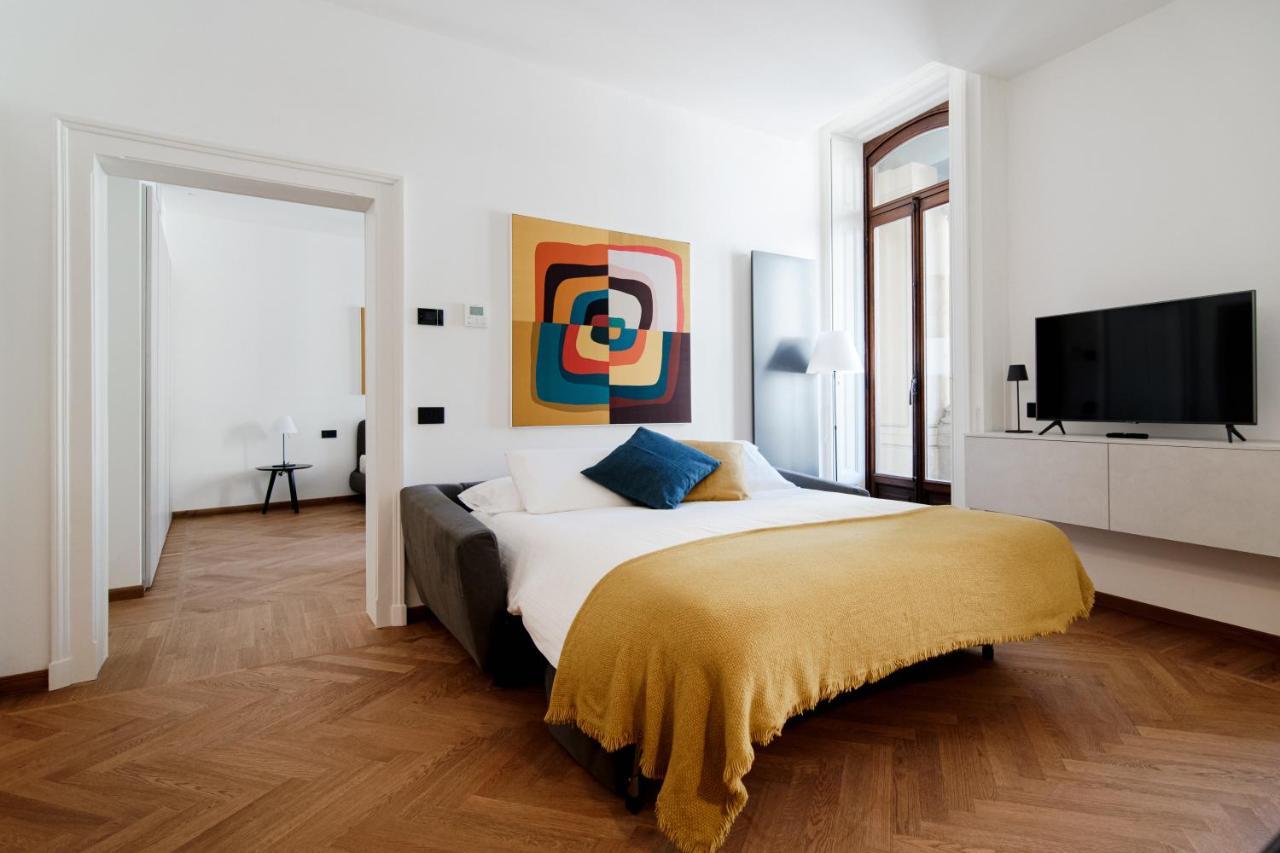 Apartamento Dome'S Charme - The House Of Travelers Como Exterior foto