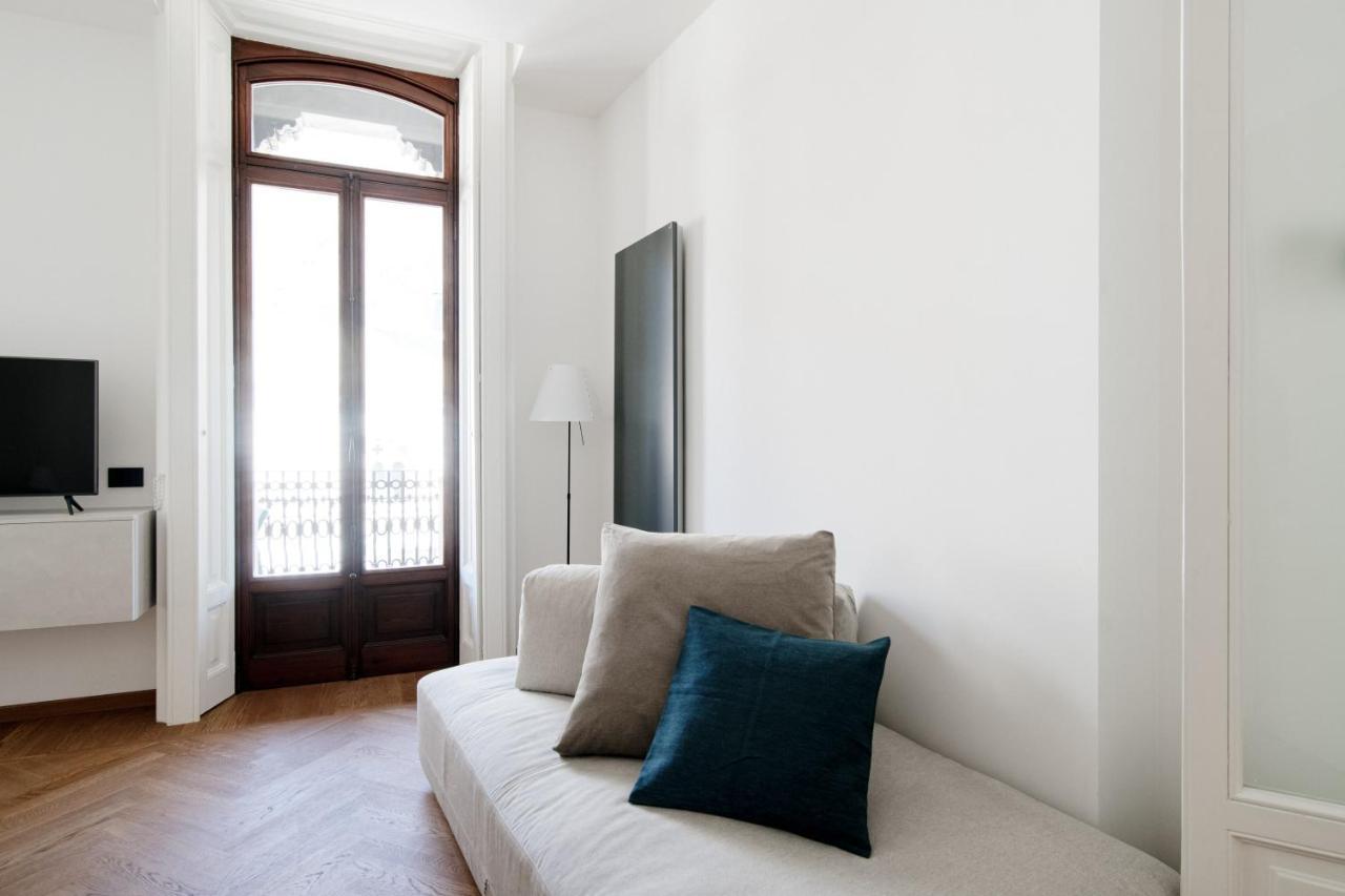 Apartamento Dome'S Charme - The House Of Travelers Como Exterior foto